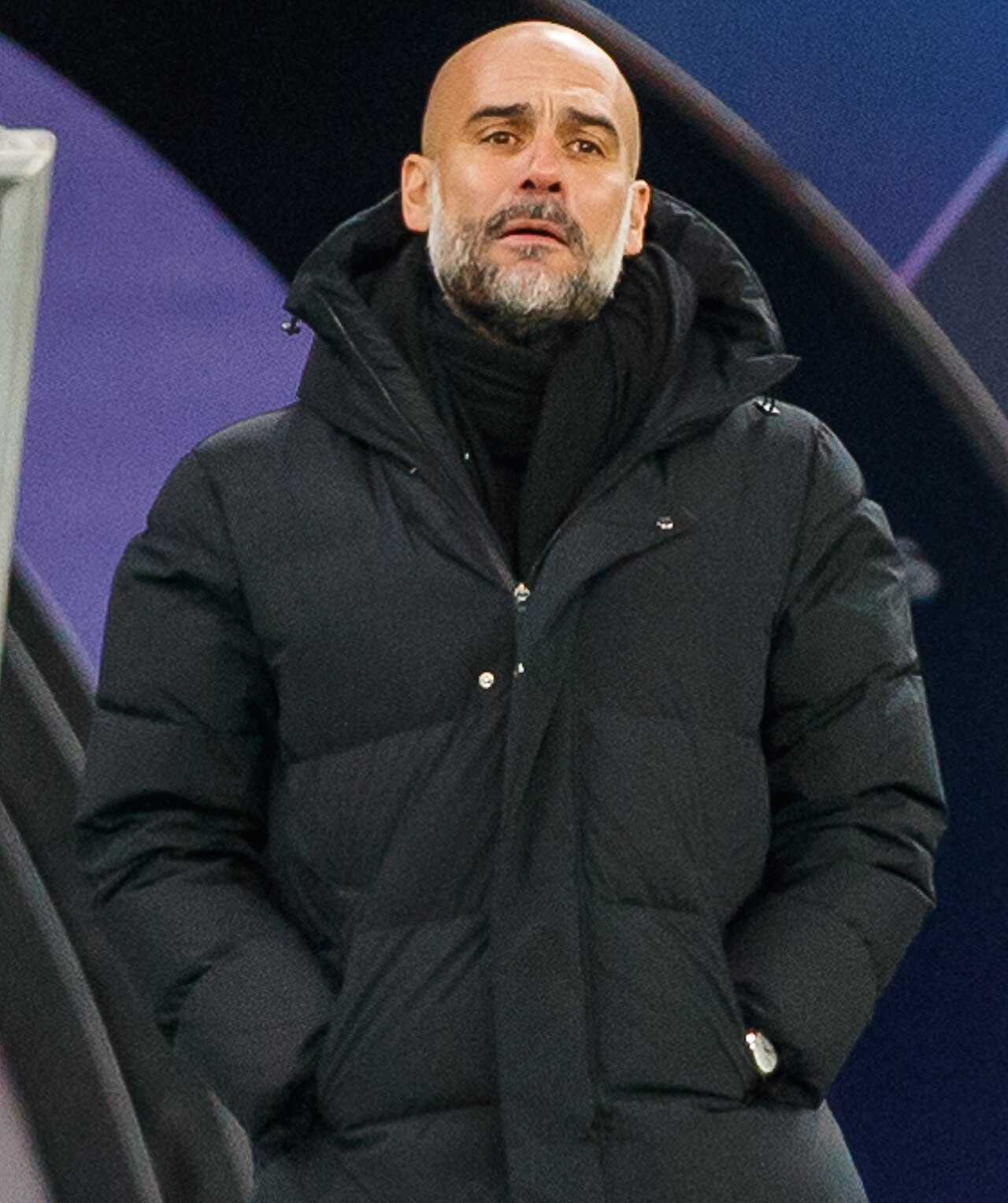 Pep Guardiola Triumphs Over José Mourinho as Manchester City Edges Old Trafford Derby 2-1